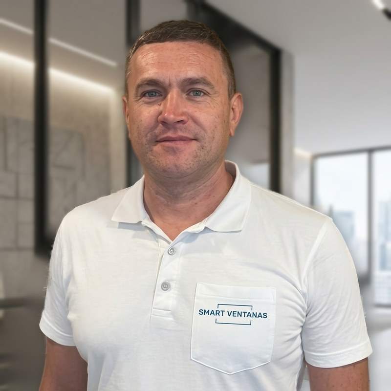 Maksym Mitsuk, Project Manager - SmartVentanas